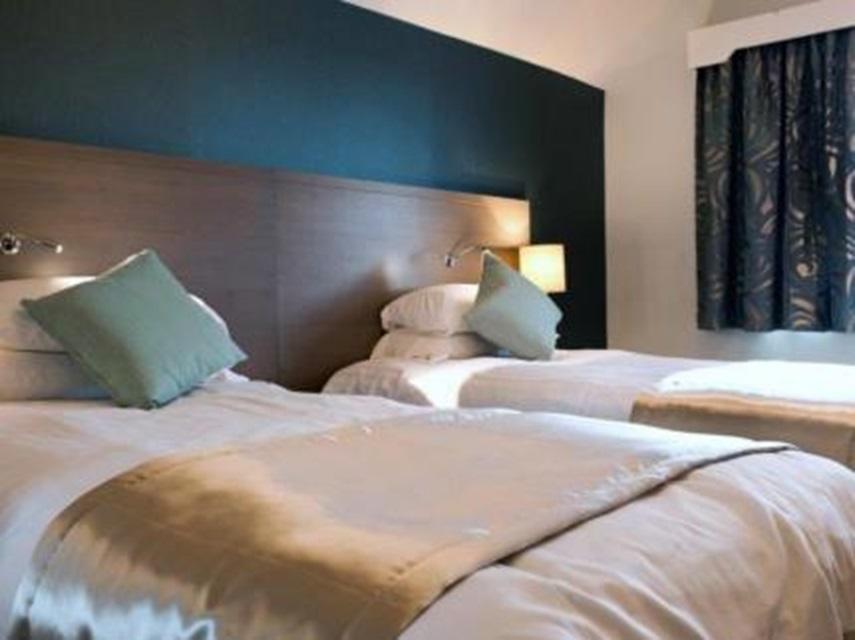 The Portland Hotel Wetherspoon Τσέστερφιλντ Εξωτερικό φωτογραφία